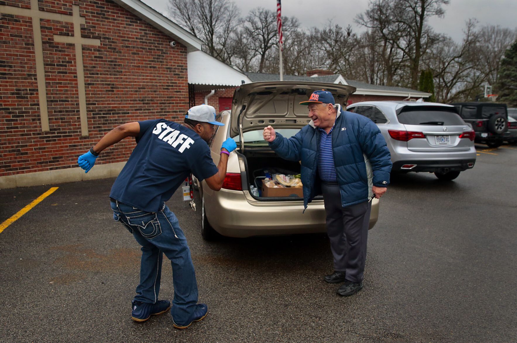 Loaves & Fishes pantry keeps clients fed